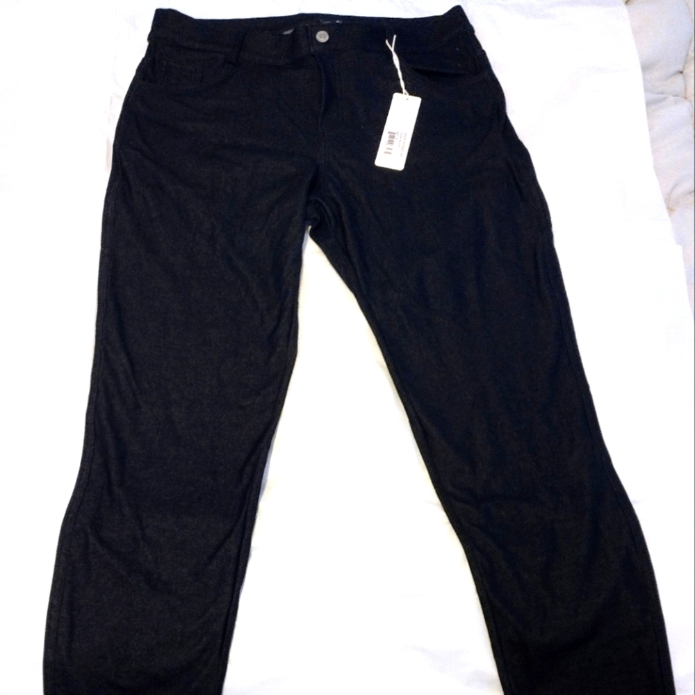 Plus Size black jeggings